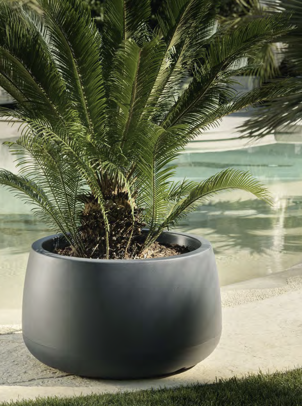 Kvetináč Titano - 80 cm šírka, rôzne farby